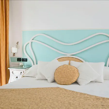 מלון Luxury Excelsior Parco קאפרי