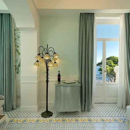 Luxury Excelsior Parco מלון 5*