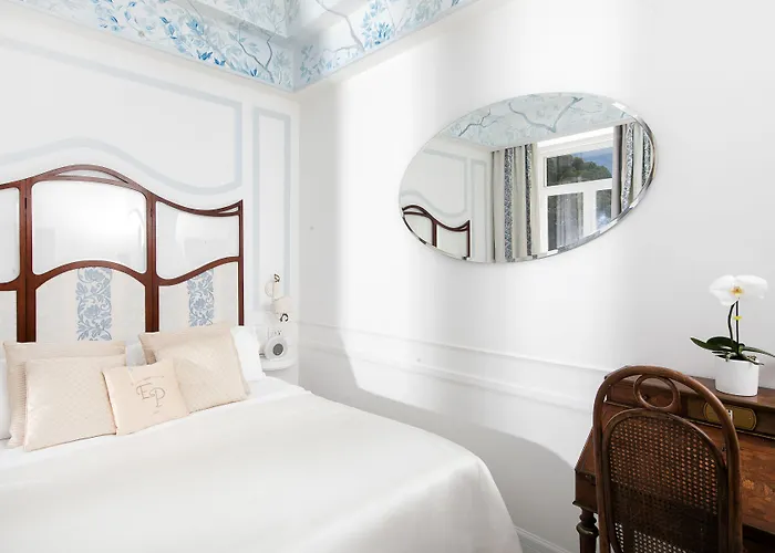 Otel Luxury Excelsior Parco 5*