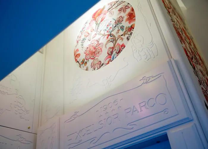 Hotell Luxury Excelsior Parco Capri