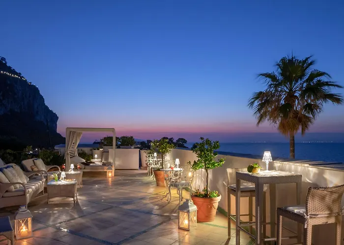 Hotell Luxury Excelsior Parco Capri